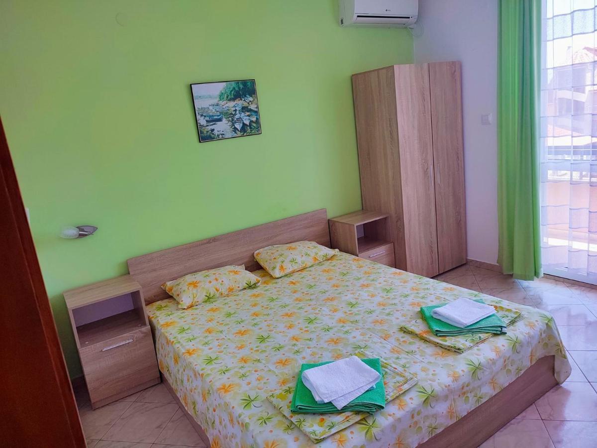 Guest House Yanina Sozopol Exterior photo