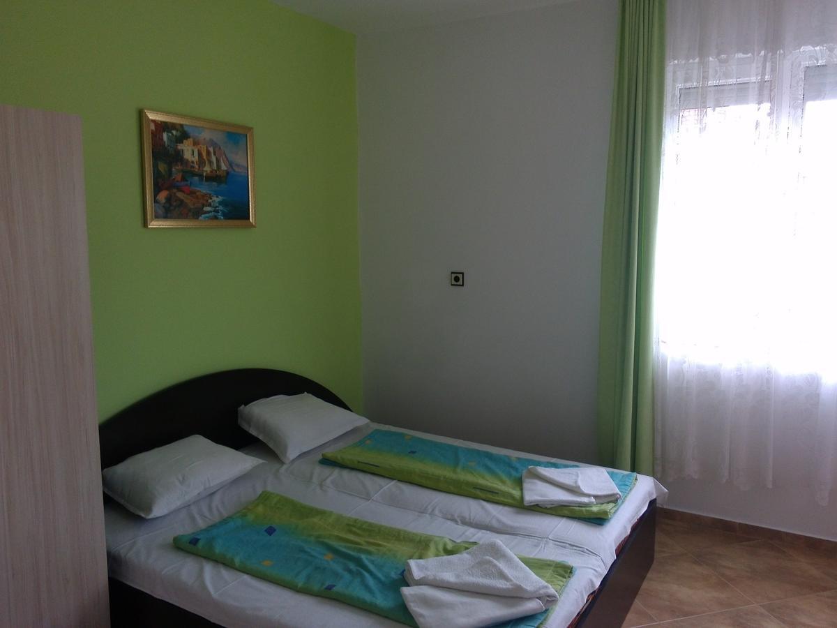 Guest House Yanina Sozopol Exterior photo